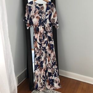 Lulus maxi floral dress